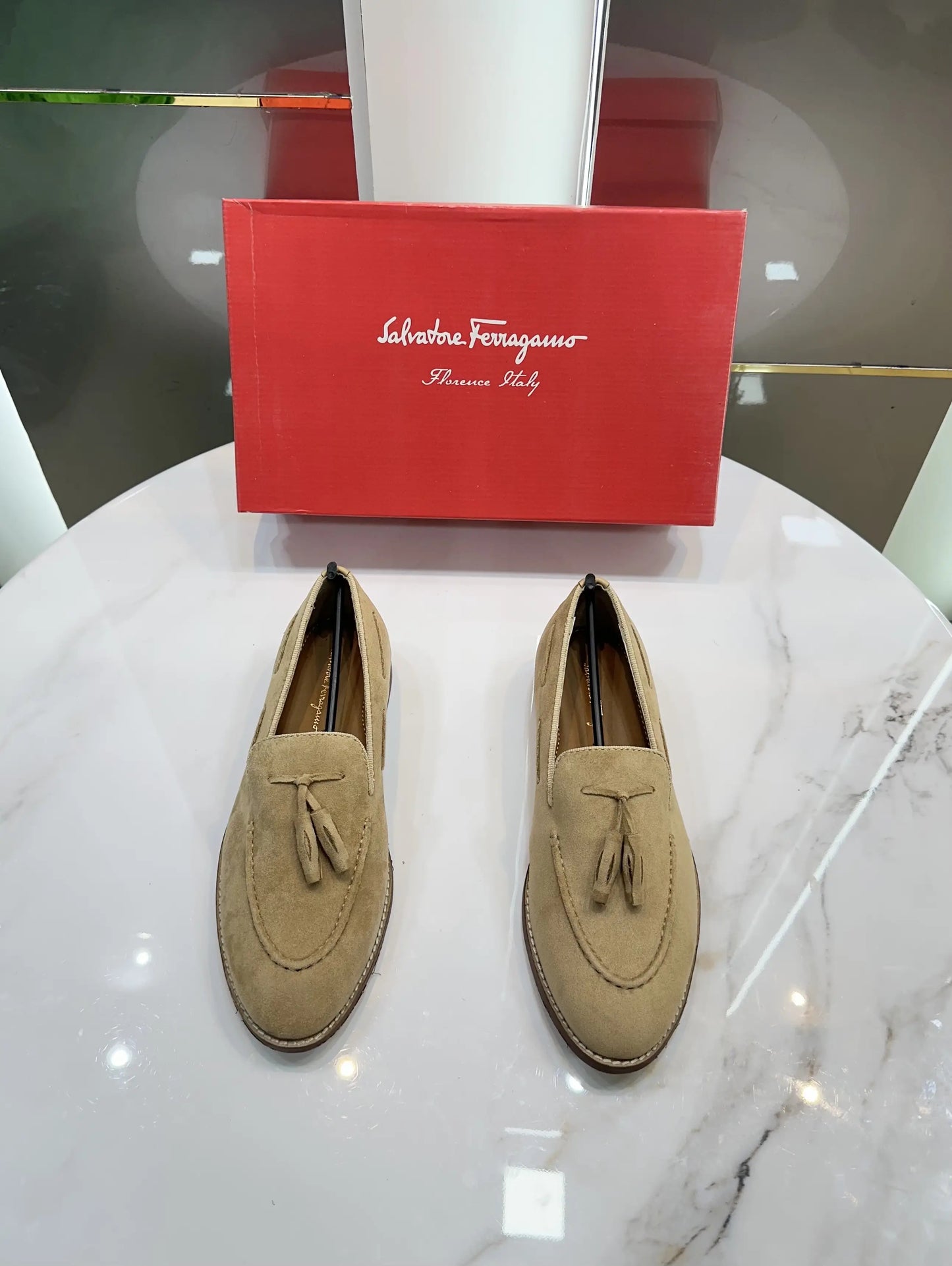 Salvatoree_Feragamo Beige Premium Wooden Sole Formal Loafer