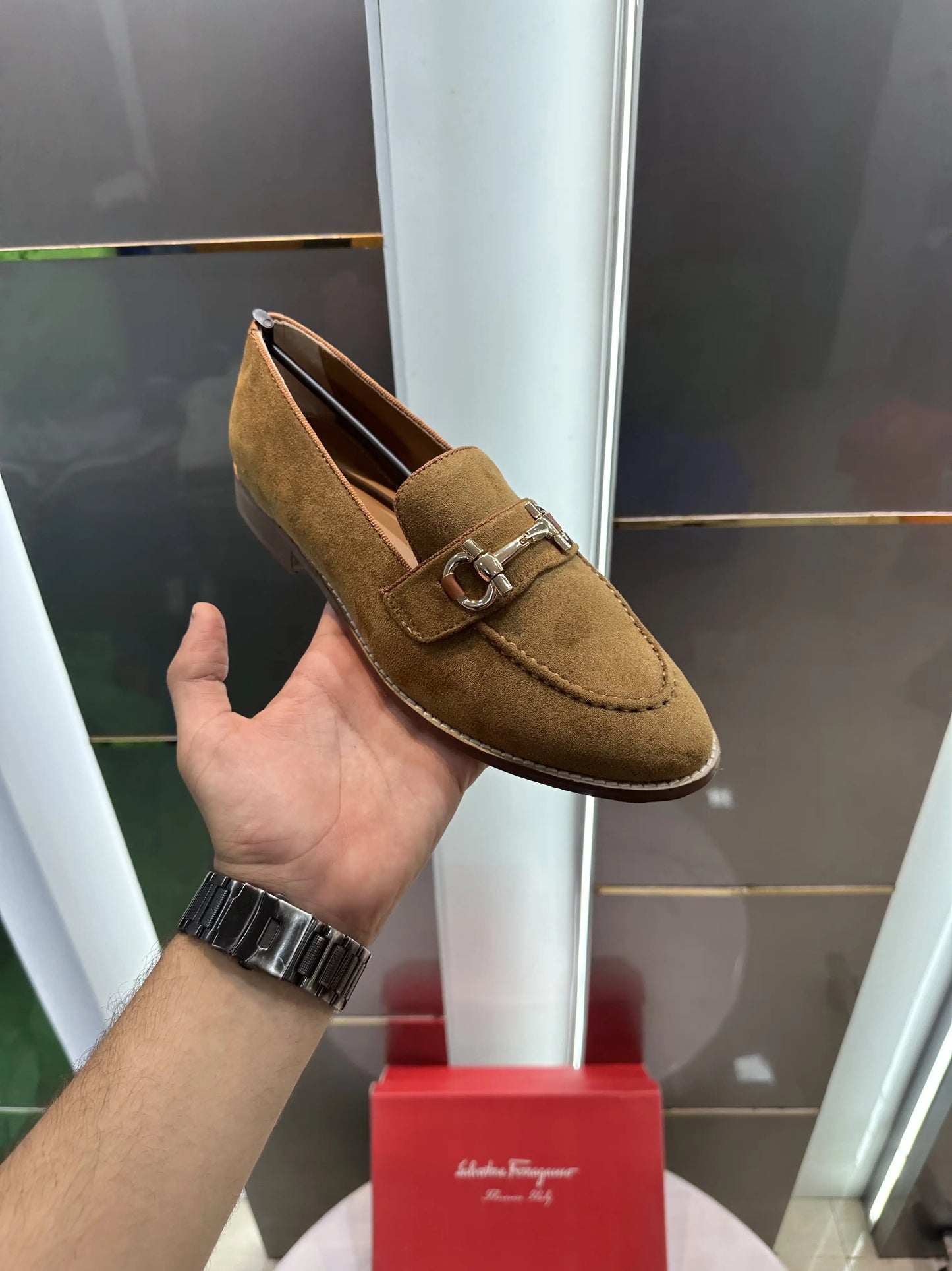 Salvatoree_Feragamo Tan Premium Wooden Sole Formal Loafer