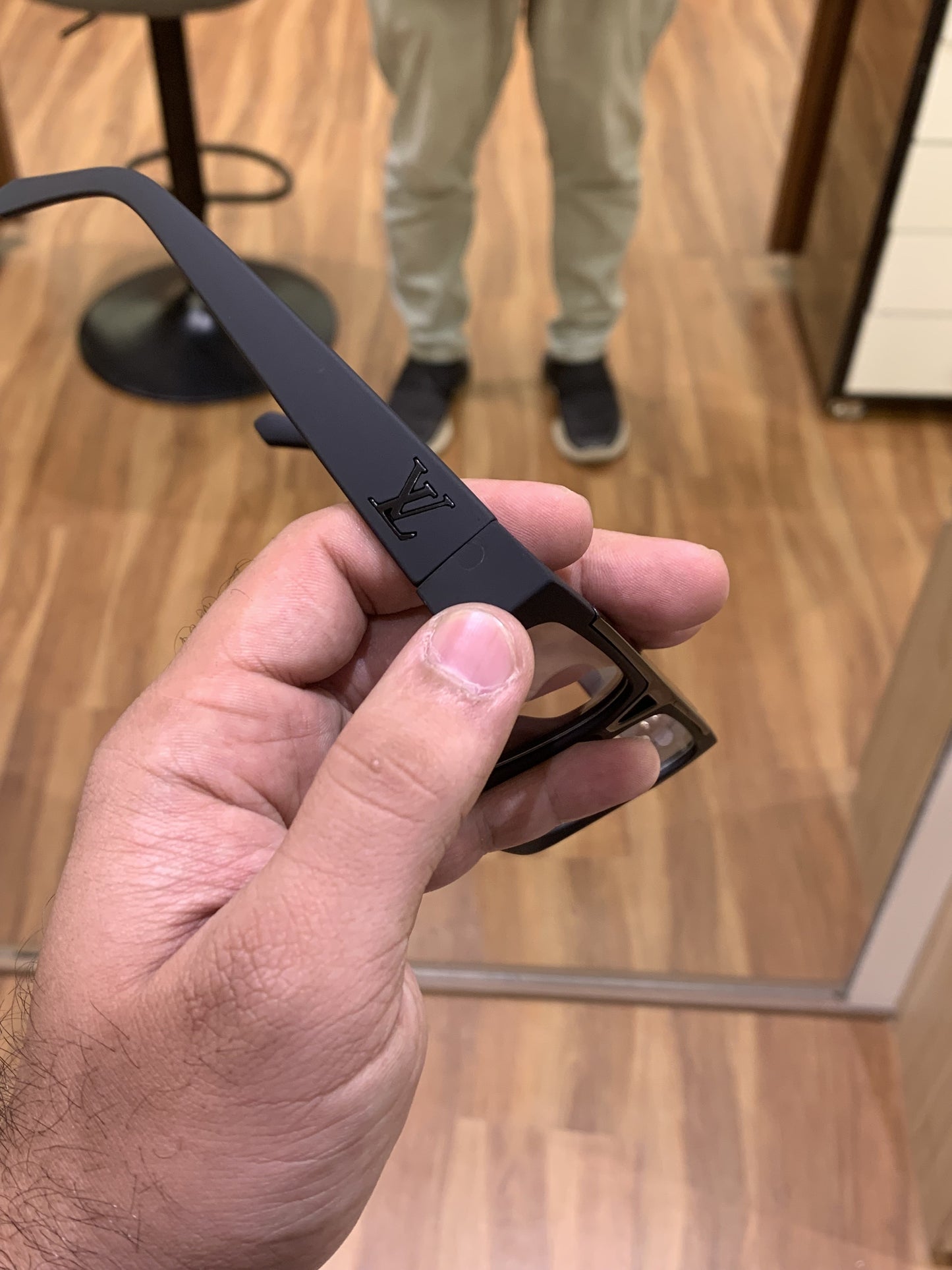 L_V Square Evidence 1502 Black Plano Frame
