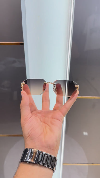 Luxury D¡or Dual Tone UV Protected Premium Sunglass