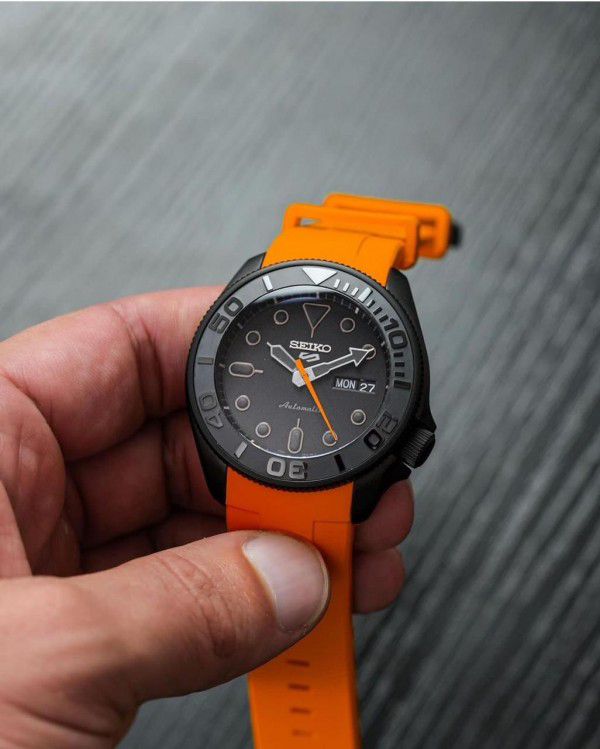 seeiko 5 premium luxury orange black smooth movement mens watch