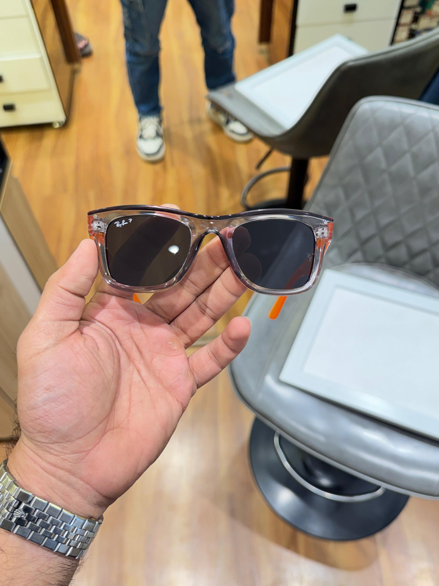 Stylish RB UV Protected Sunglass With Complete Box Packaging
